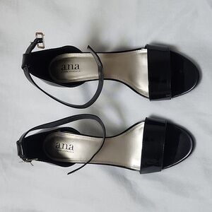 Women ana Sandals Black 9.5 M